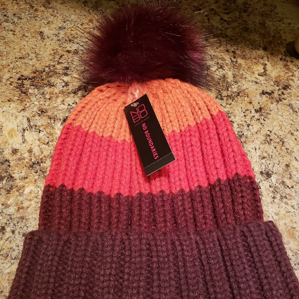 Beanie hat with pom pom